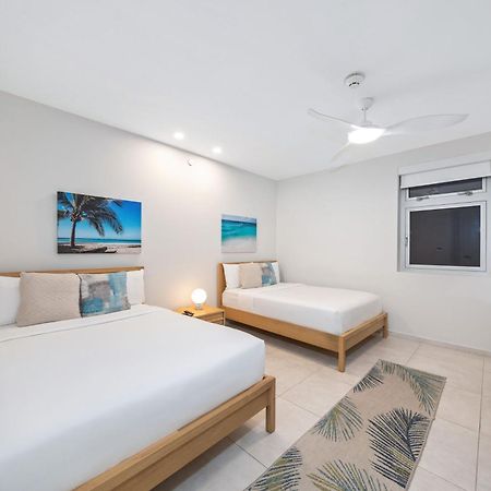 O Condominium Beachfront Residences, By Bocobay Aruba 팜비치 외부 사진