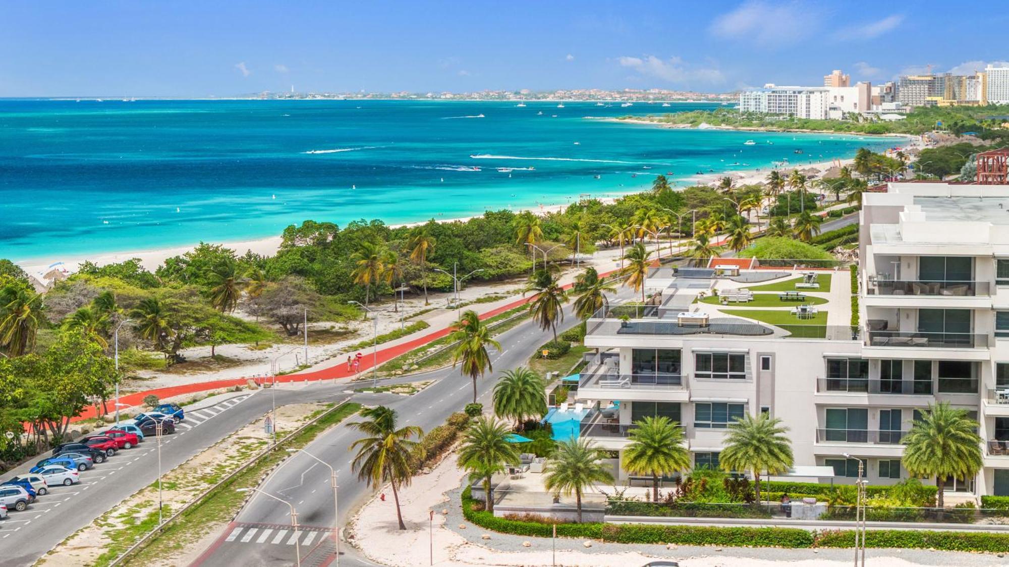 O Condominium Beachfront Residences, By Bocobay Aruba 팜비치 외부 사진