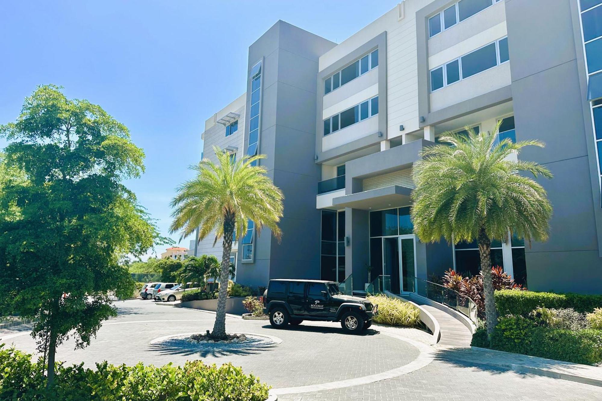 O Condominium Beachfront Residences, By Bocobay Aruba 팜비치 외부 사진