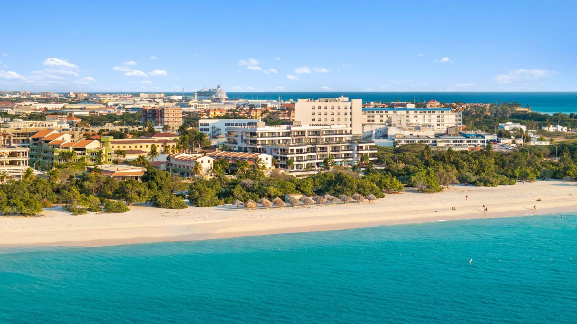 O Condominium Beachfront Residences, By Bocobay Aruba 팜비치 외부 사진